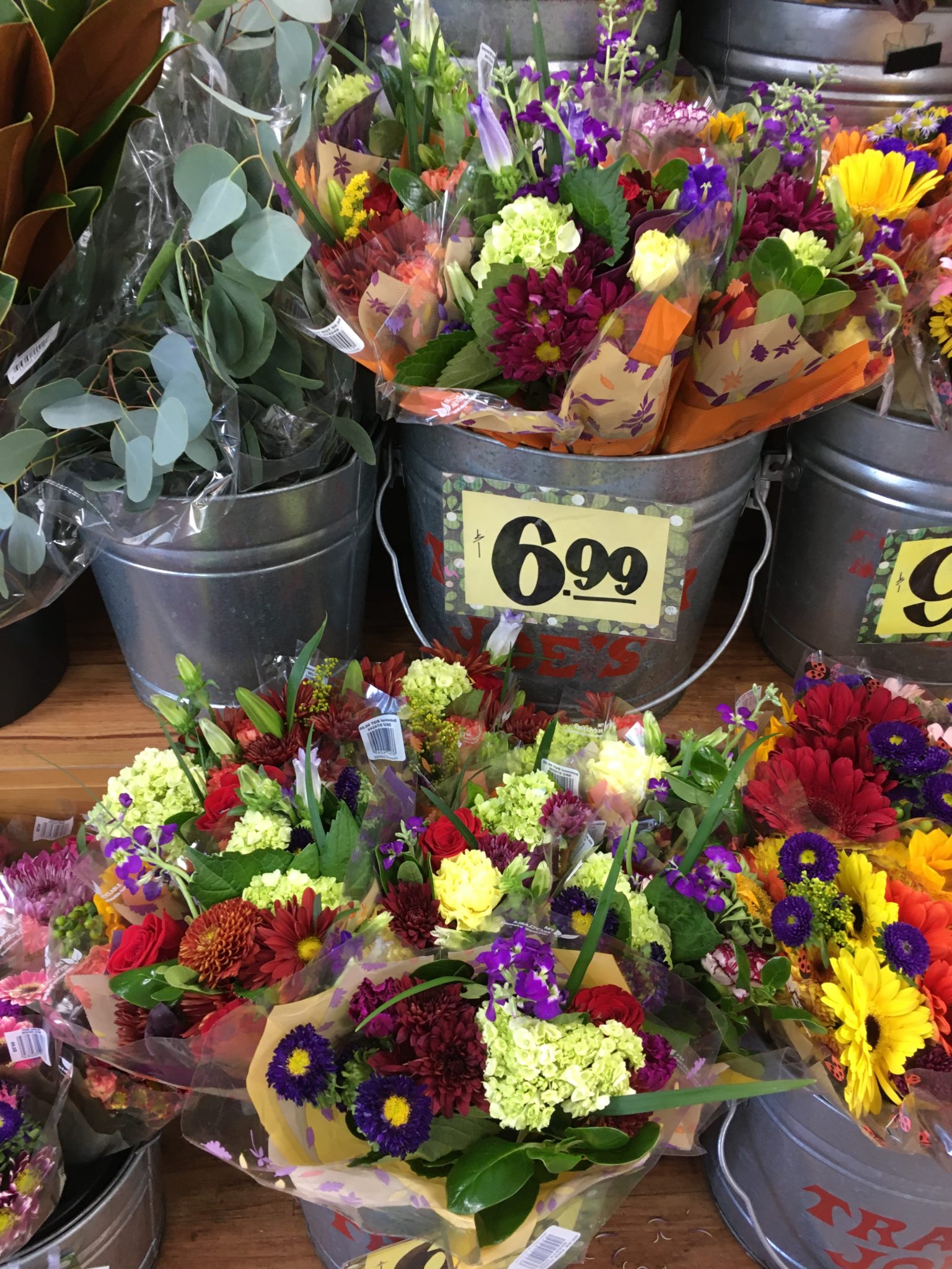 Trader Joe's Roses, One Dozen Seasonal Flowers Trader Joe's Reviews